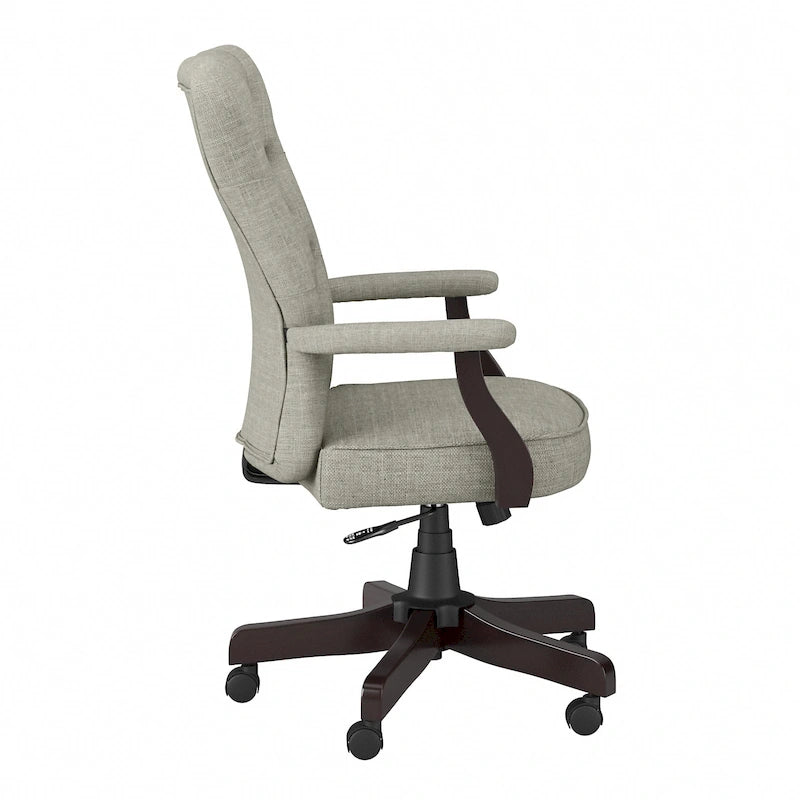 Fauteuil de bureau haut dossier avec accoudoirs et coussins
